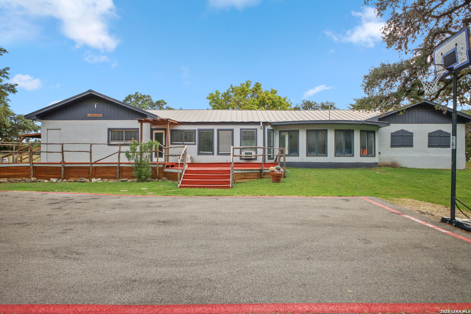319 Los Indios Boerne TX 78006