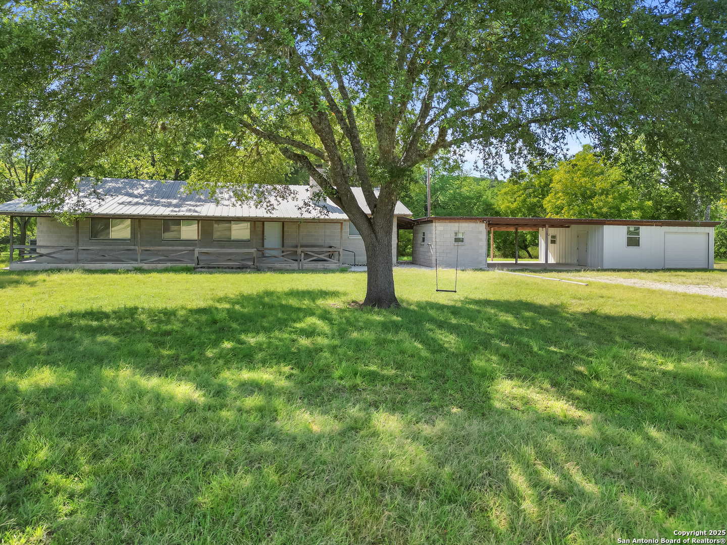 710 Chipman Lane Bandera TX 78003