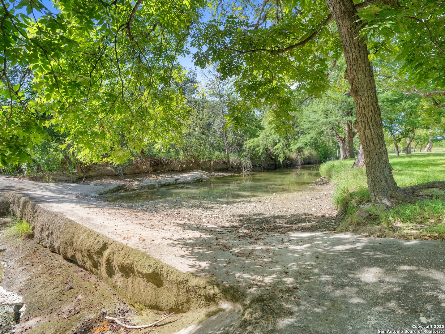 710 Chipman Lane Bandera TX 78003