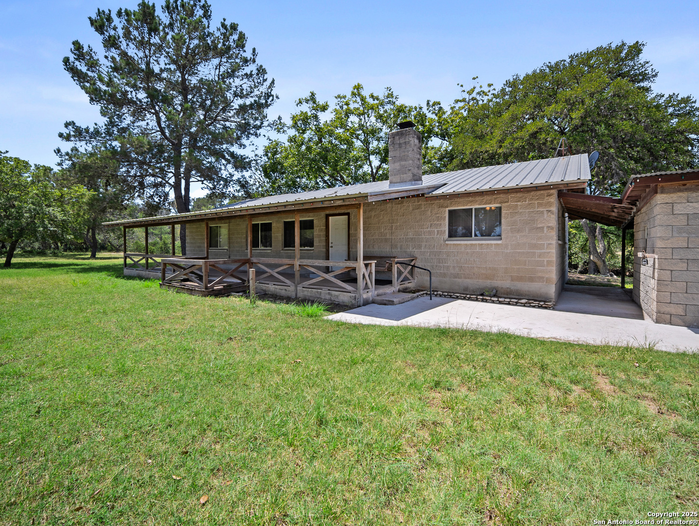 710 Chipman Lane Bandera TX 78003