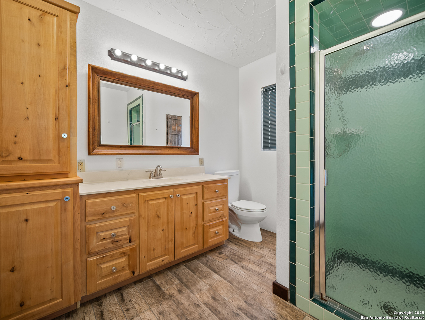 710 Chipman Lane Bandera TX 78003