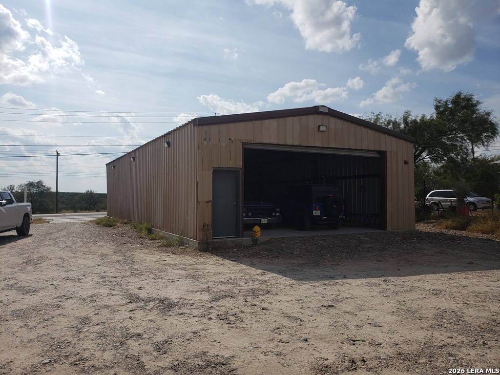 5681 Fm 1021 Eagle Pass TX 78852