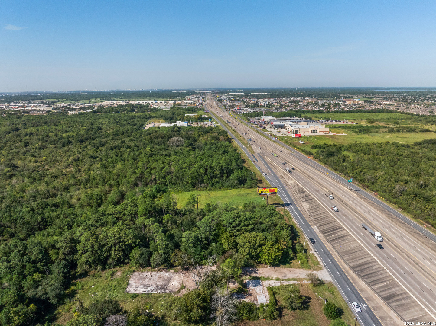 5980 E Ih-10 Baytown TX 77521