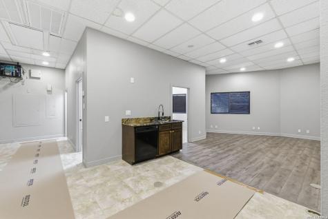 13800 San Pedro San Antonio TX 78232