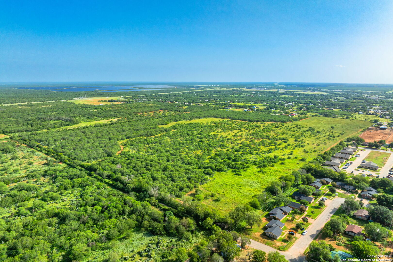 3911 County Road 1000 Pearsall TX 78061