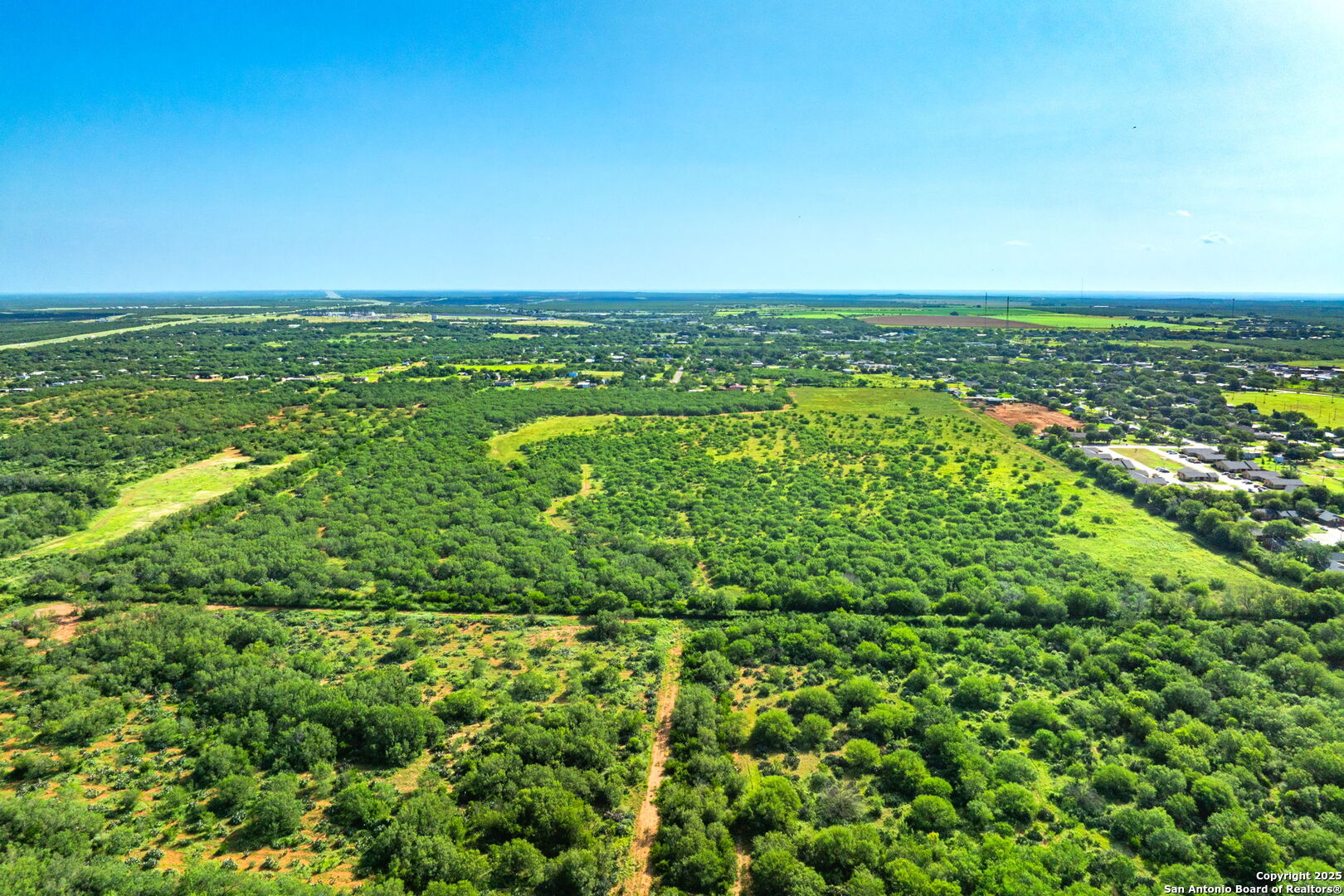 3911 County Road 1000 Pearsall TX 78061