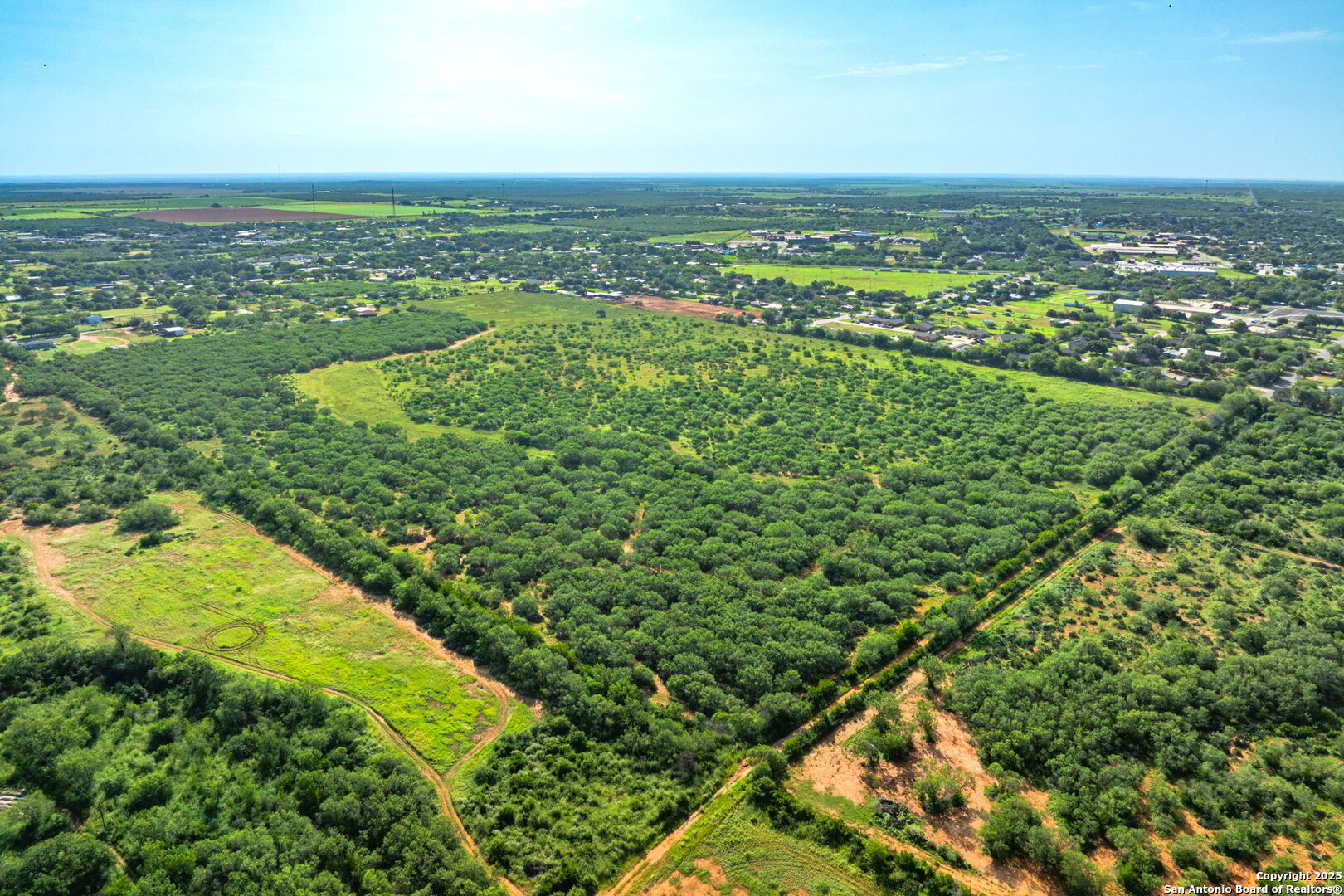 3911 County Road 1000 Pearsall TX 78061