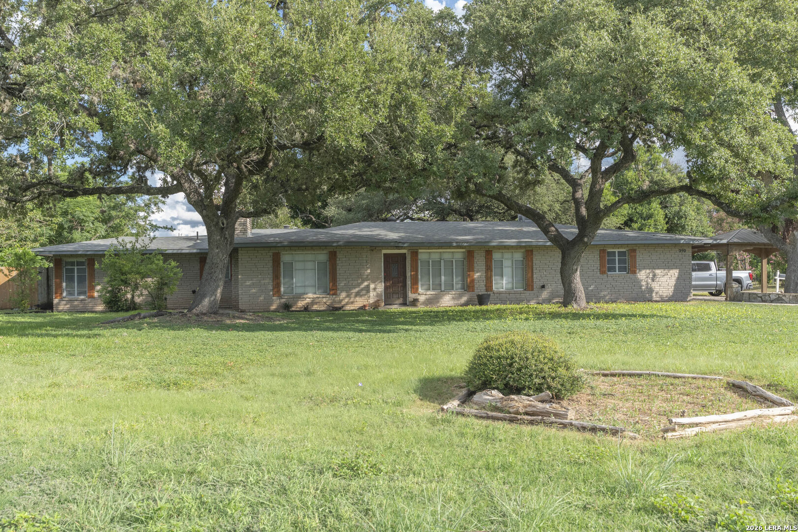 310 Pfeil Cibolo TX 78108