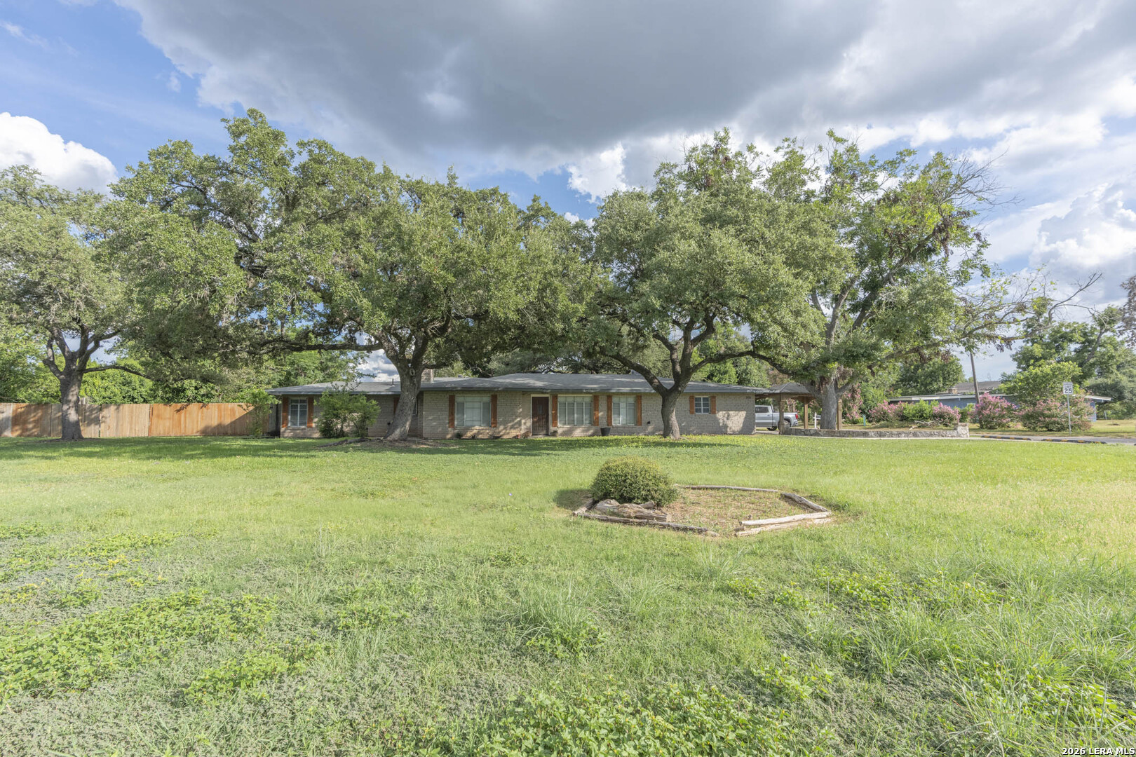 310 Pfeil Cibolo TX 78108
