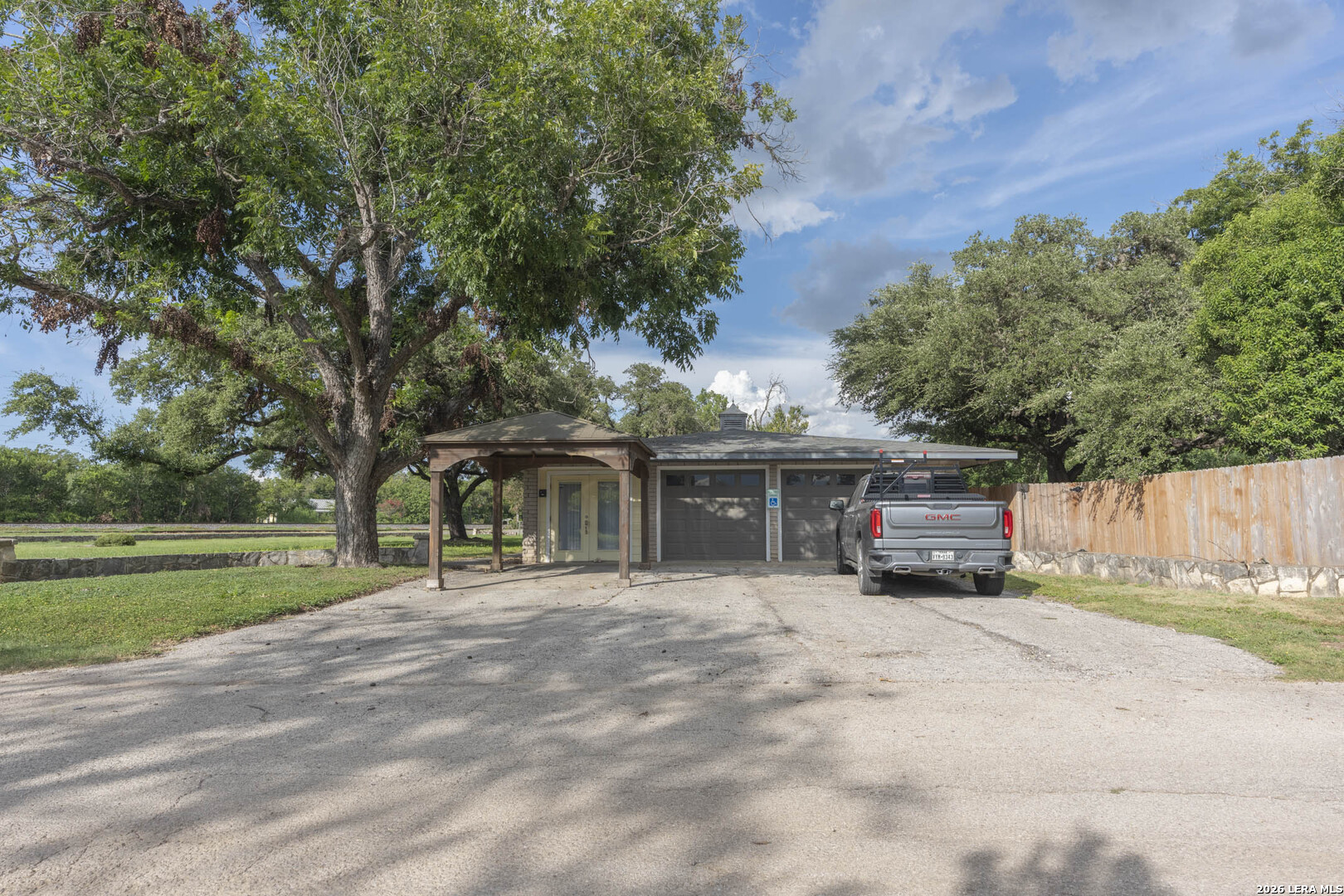 310 Pfeil Cibolo TX 78108