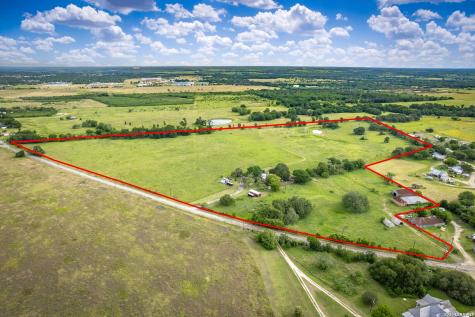 425 Seawillow Road Lockhart TX 78644