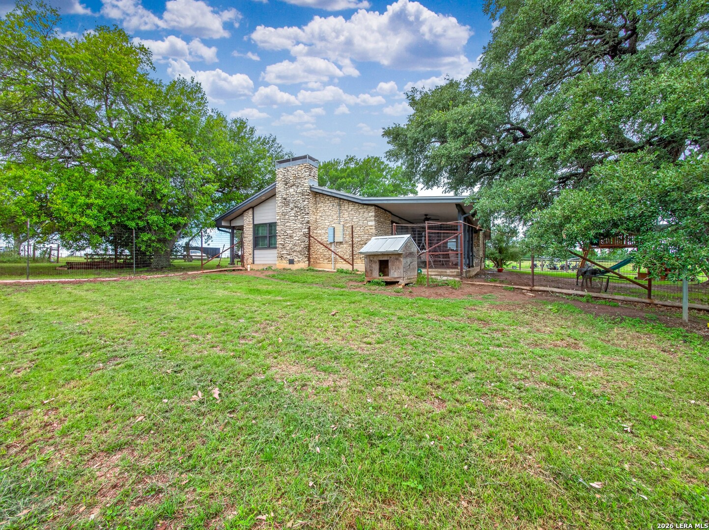 425 Seawillow Road Lockhart TX 78644