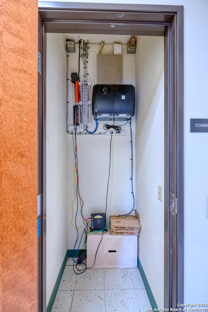 1402 1st Crystal City TX 78839