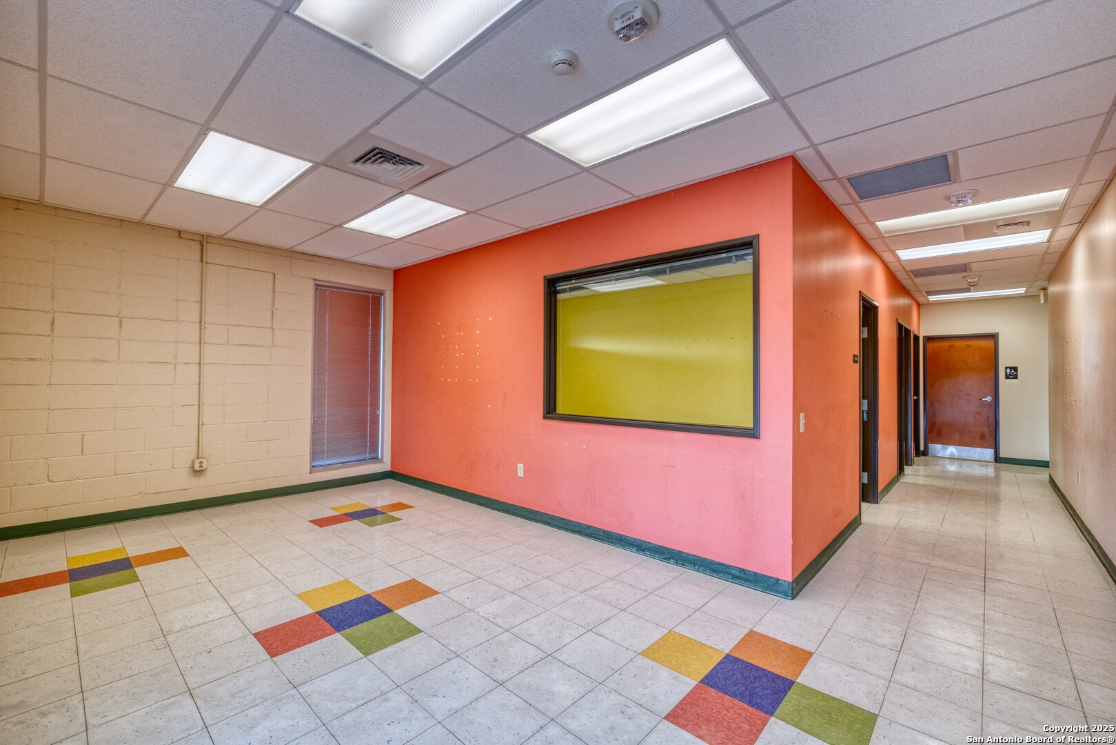 1402 1st Crystal City TX 78839