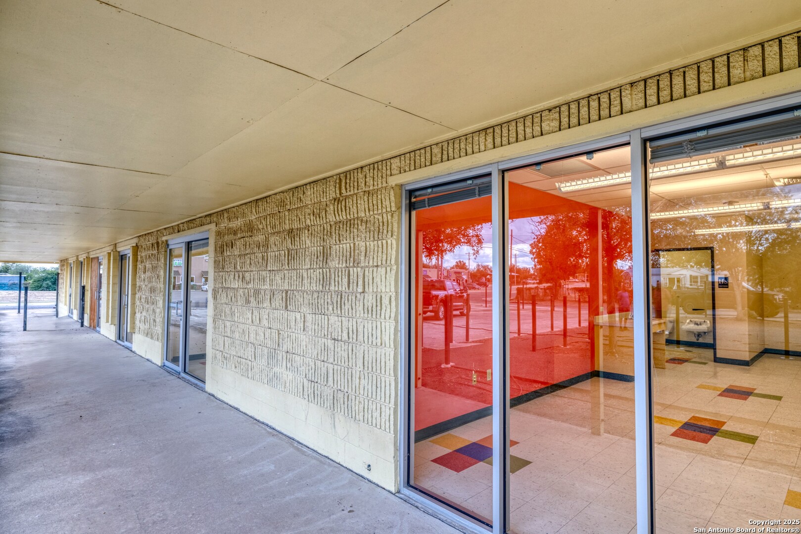 1402 1st Crystal City TX 78839