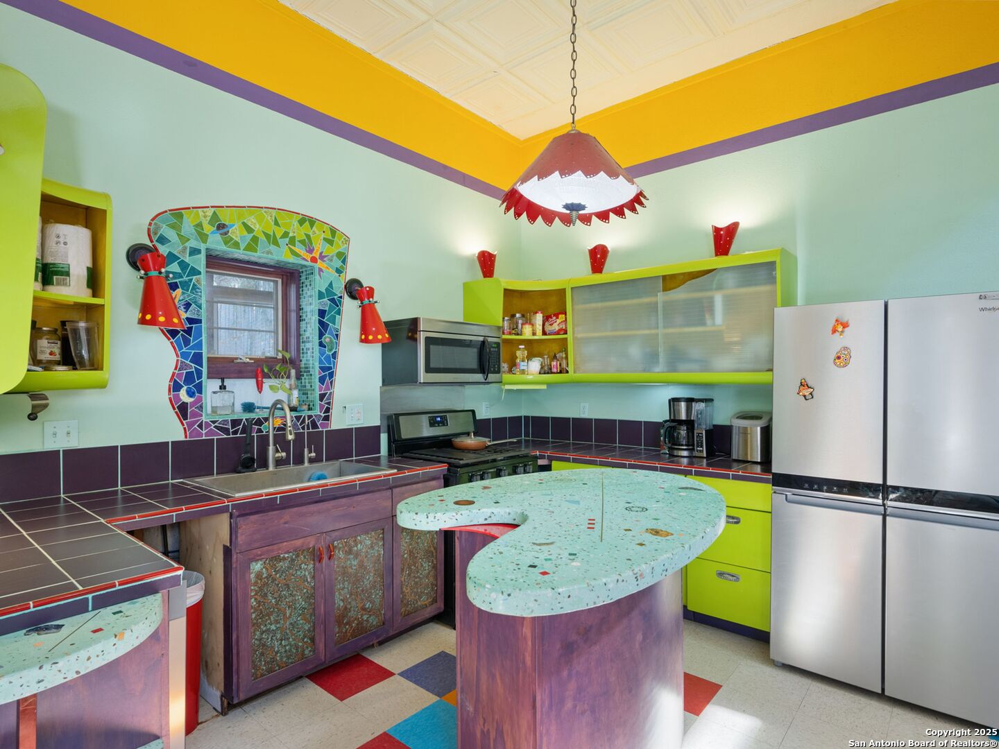 1651 W Woodlawn San Antonio TX 78201