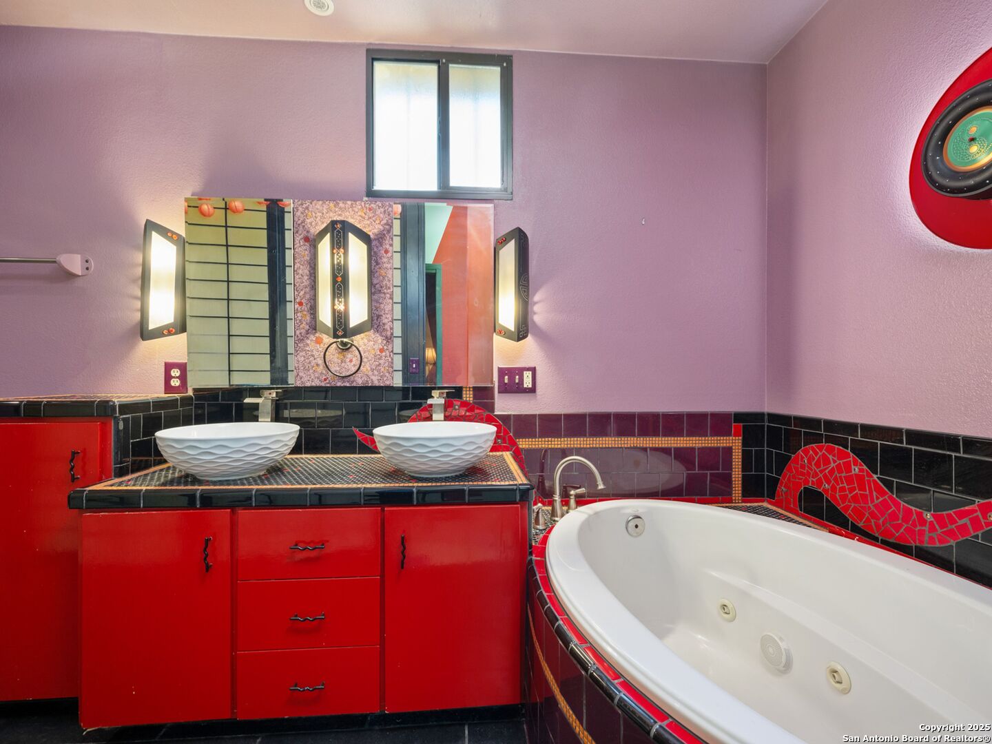 1651 W Woodlawn San Antonio TX 78201