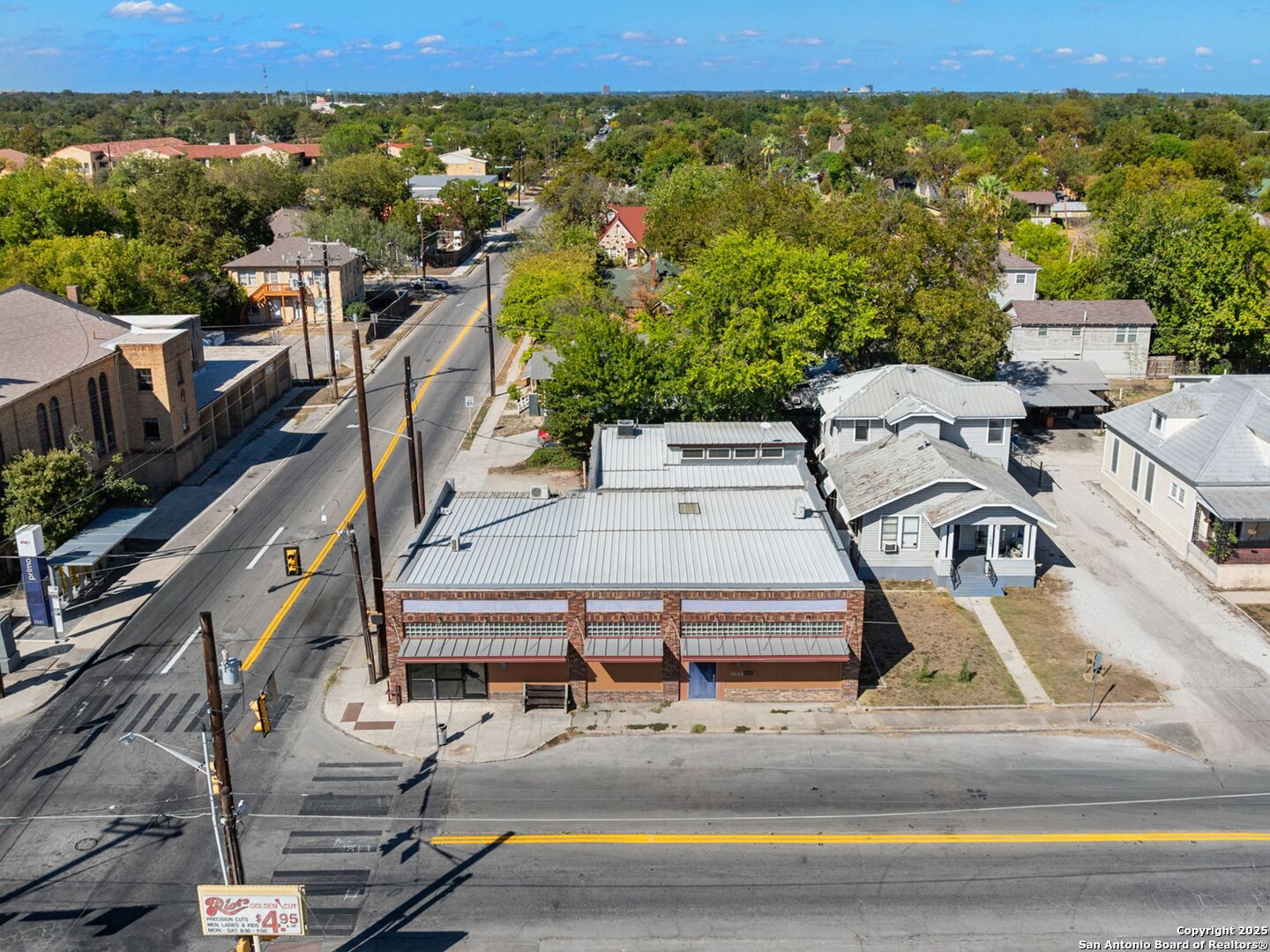 1651 W Woodlawn San Antonio TX 78201