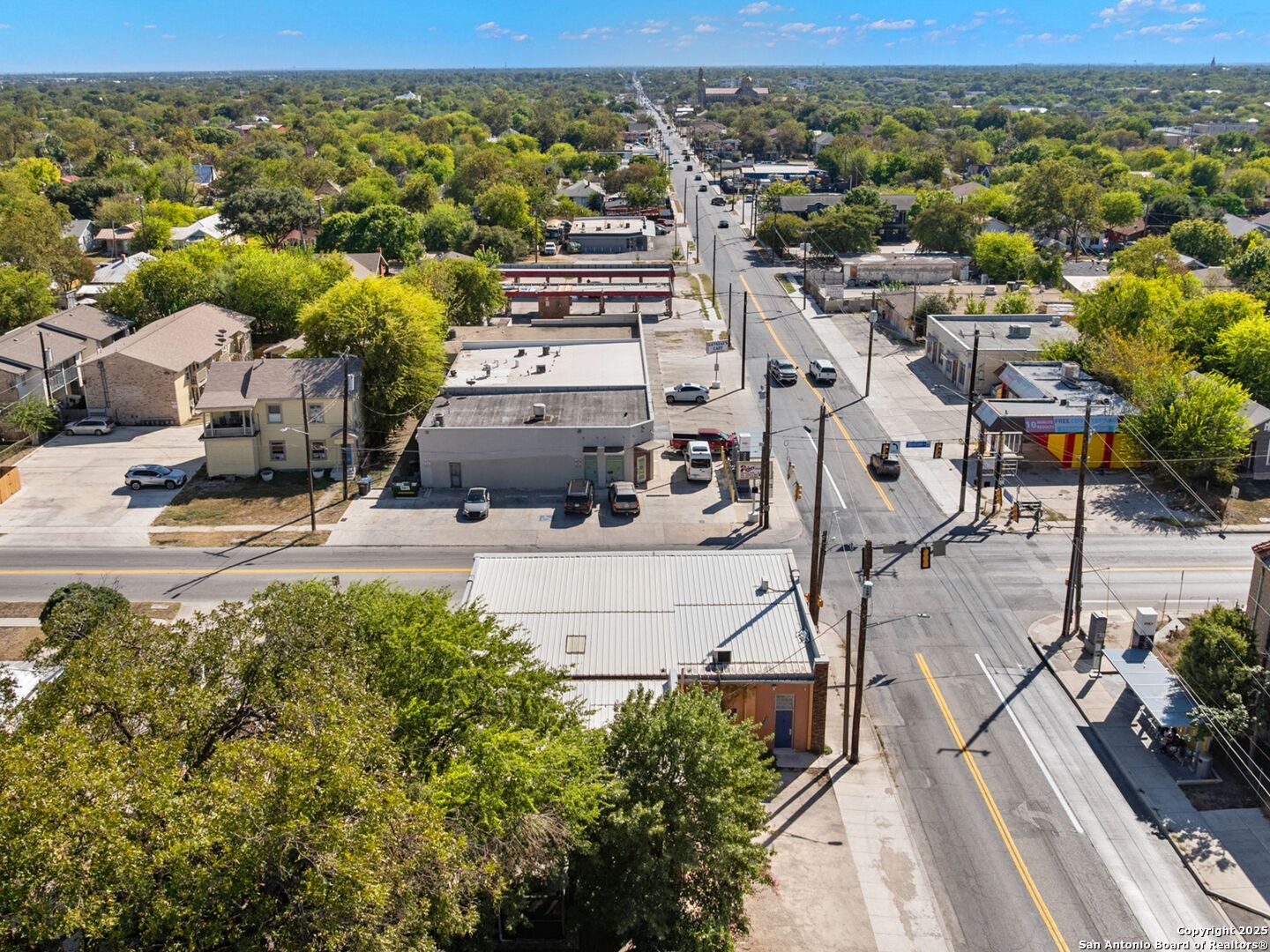 1651 W Woodlawn San Antonio TX 78201