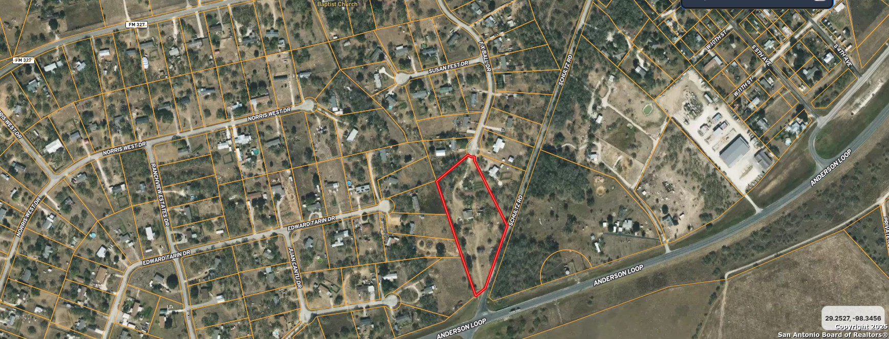 17423 Fx Ball Elmendorf TX 78112