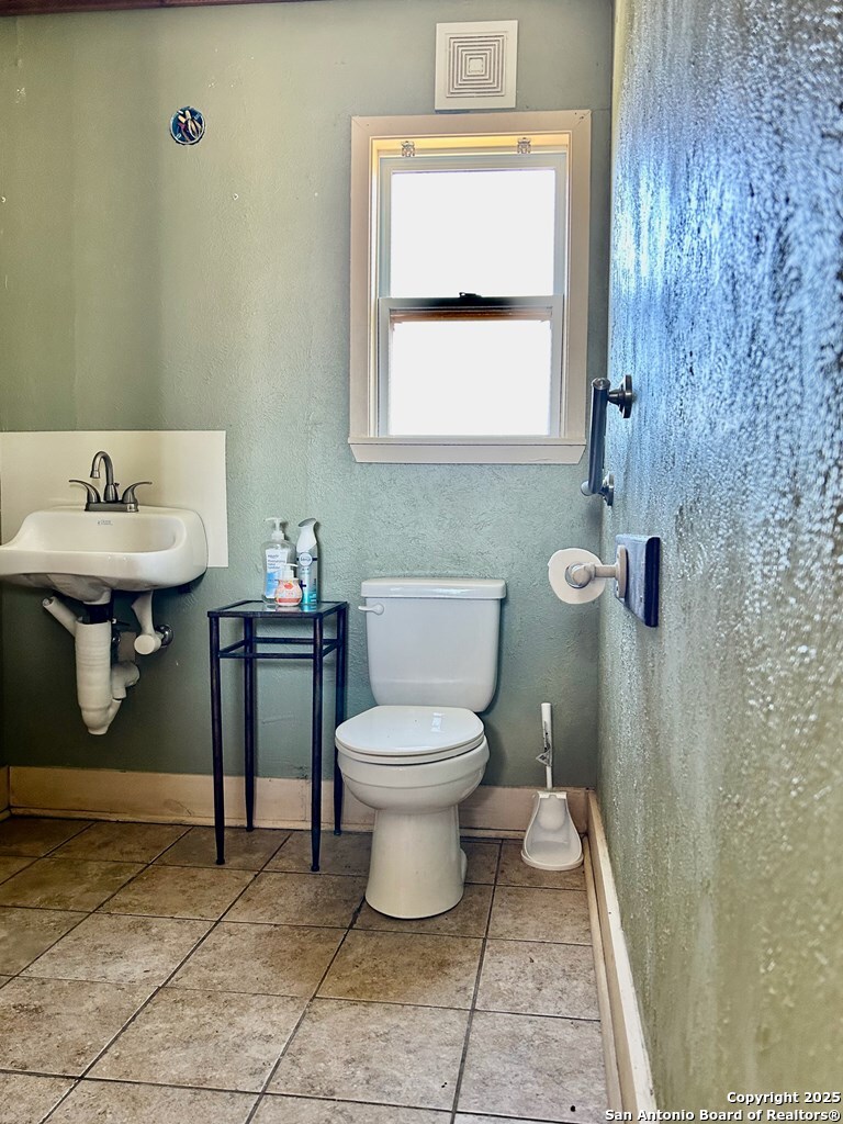 401 W Corpus Christi Street Beeville TX 78102