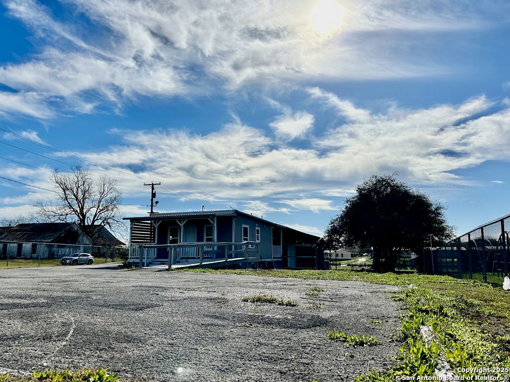 401 W Corpus Christi Street Beeville TX 78102