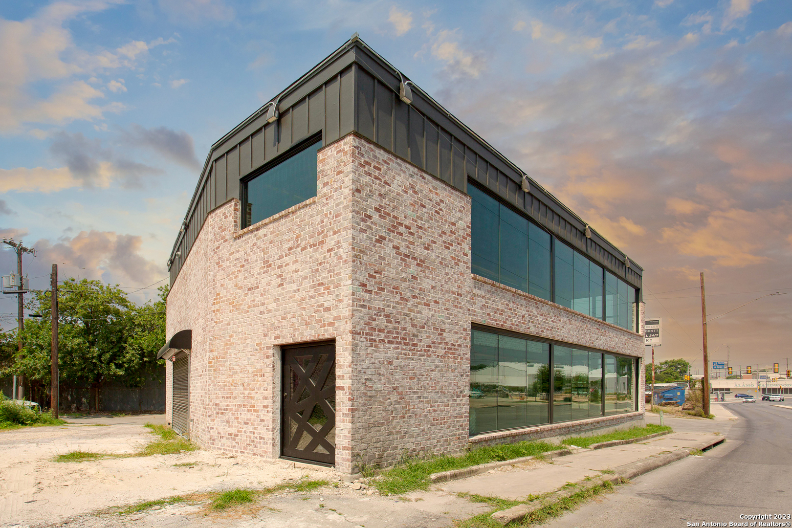 206 E Fredericksburg Road San Antonio TX 78212