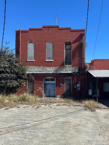 317 N Washington Beeville TX 78102