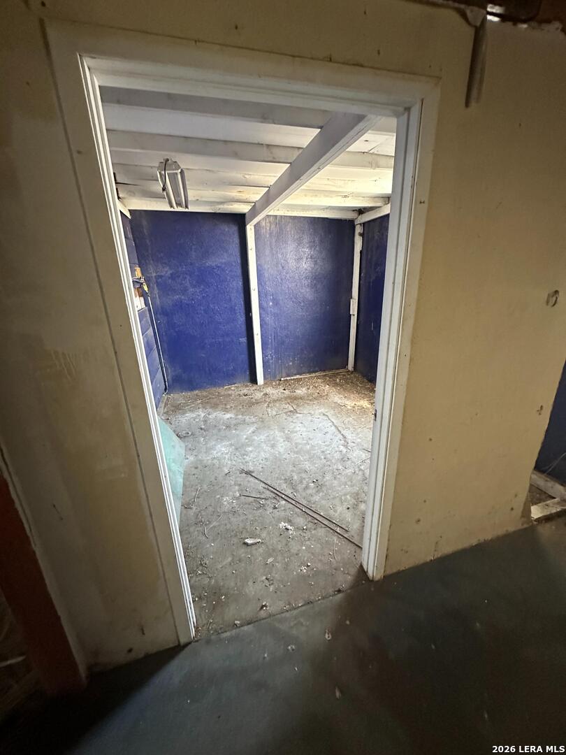 317 N Washington Beeville TX 78102