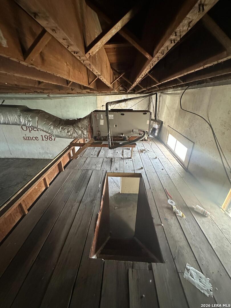 317 N Washington Beeville TX 78102