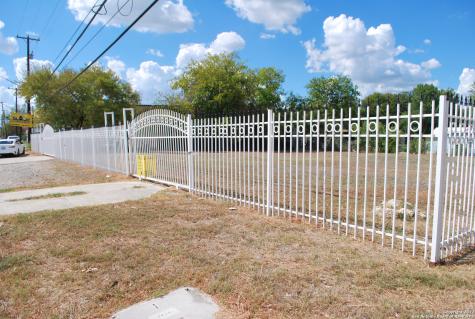 103 N Acme Road San Antonio TX 78237
