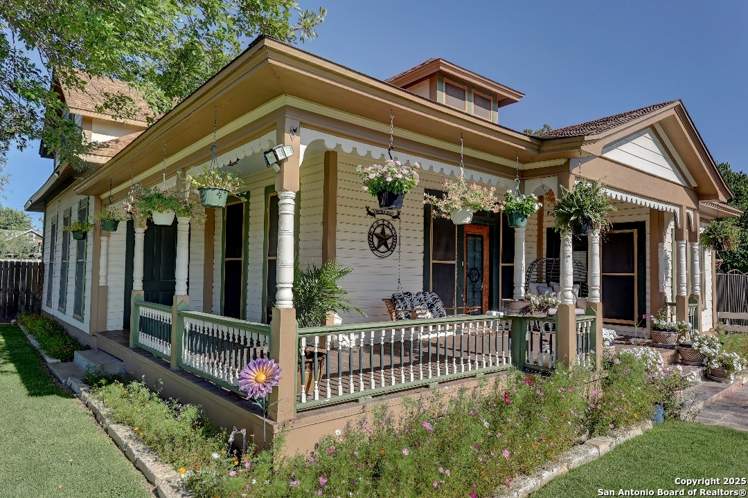 105 N 11th Street Junction TX 76849