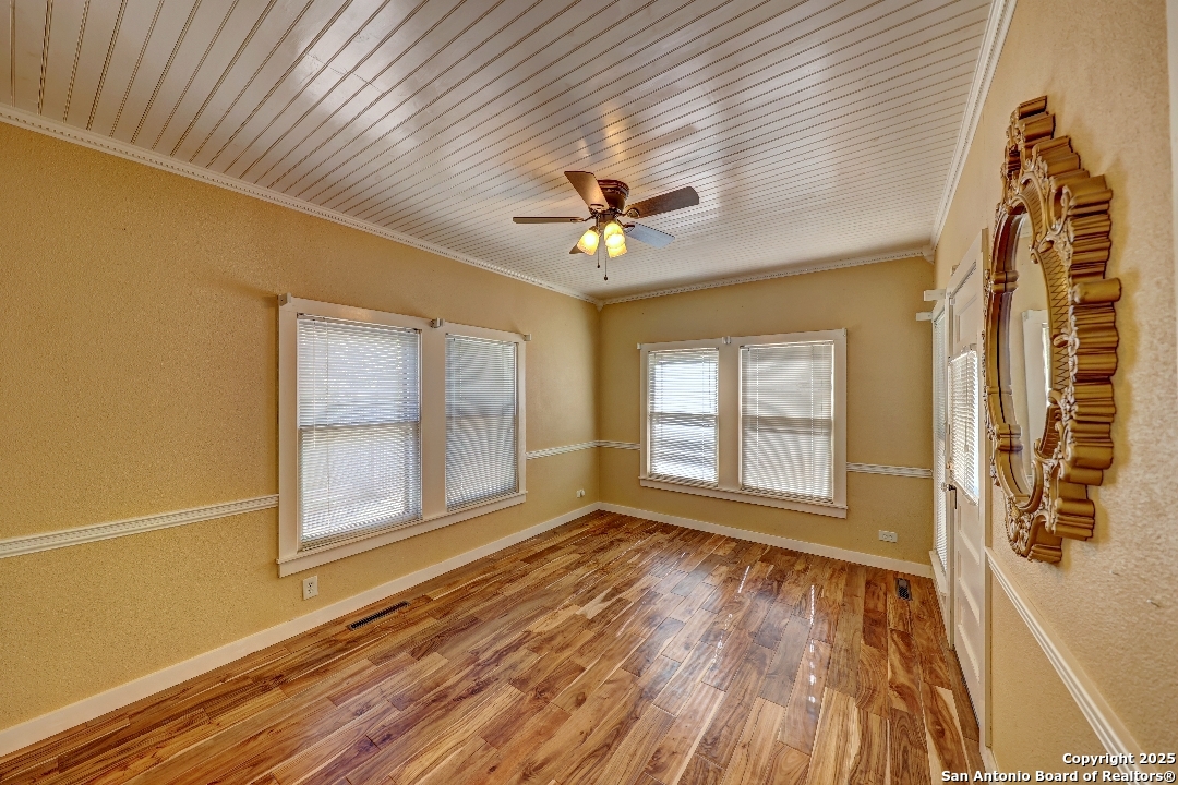 105 N 11th Street Junction TX 76849