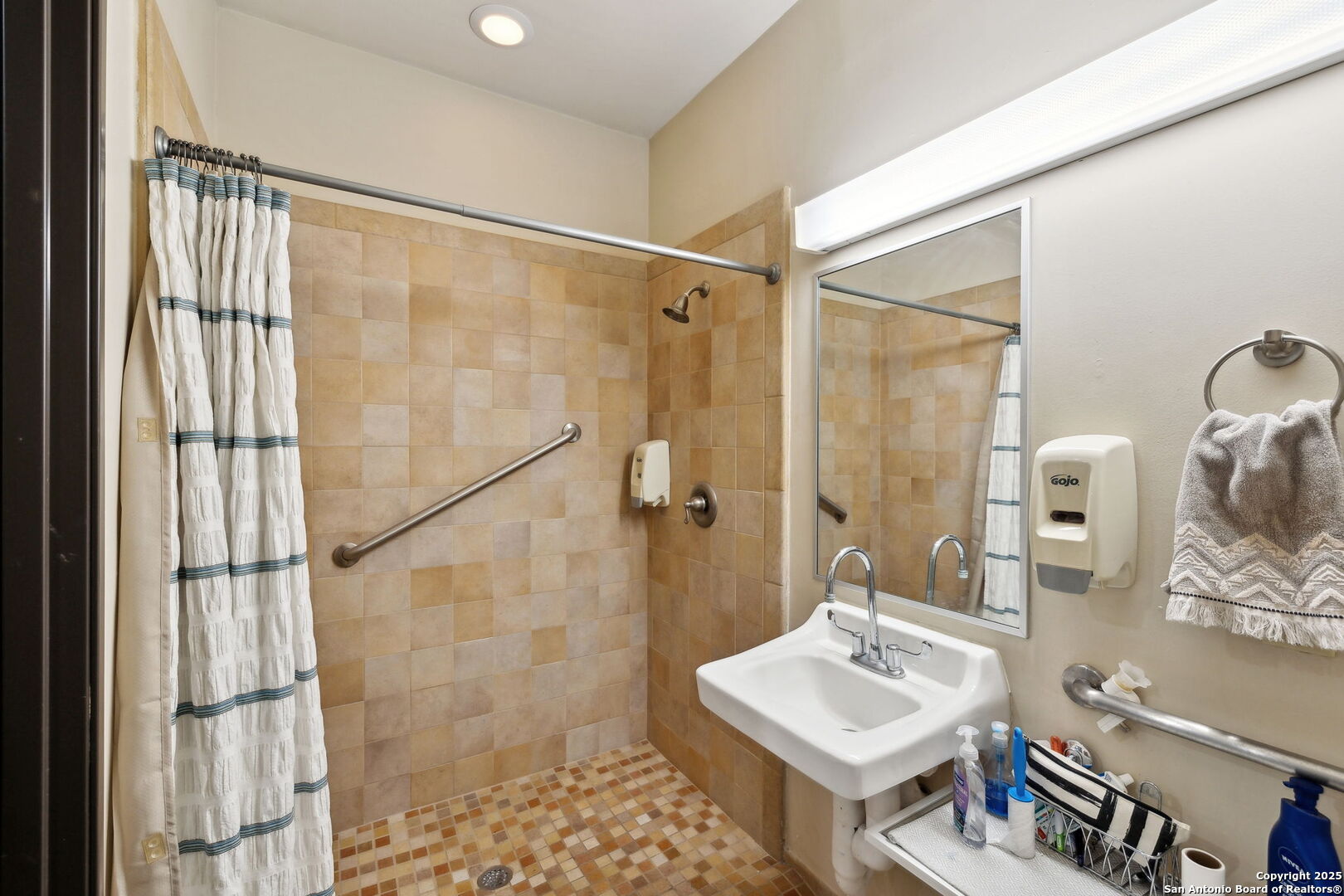 2128 Babcock San Antonio TX 78229