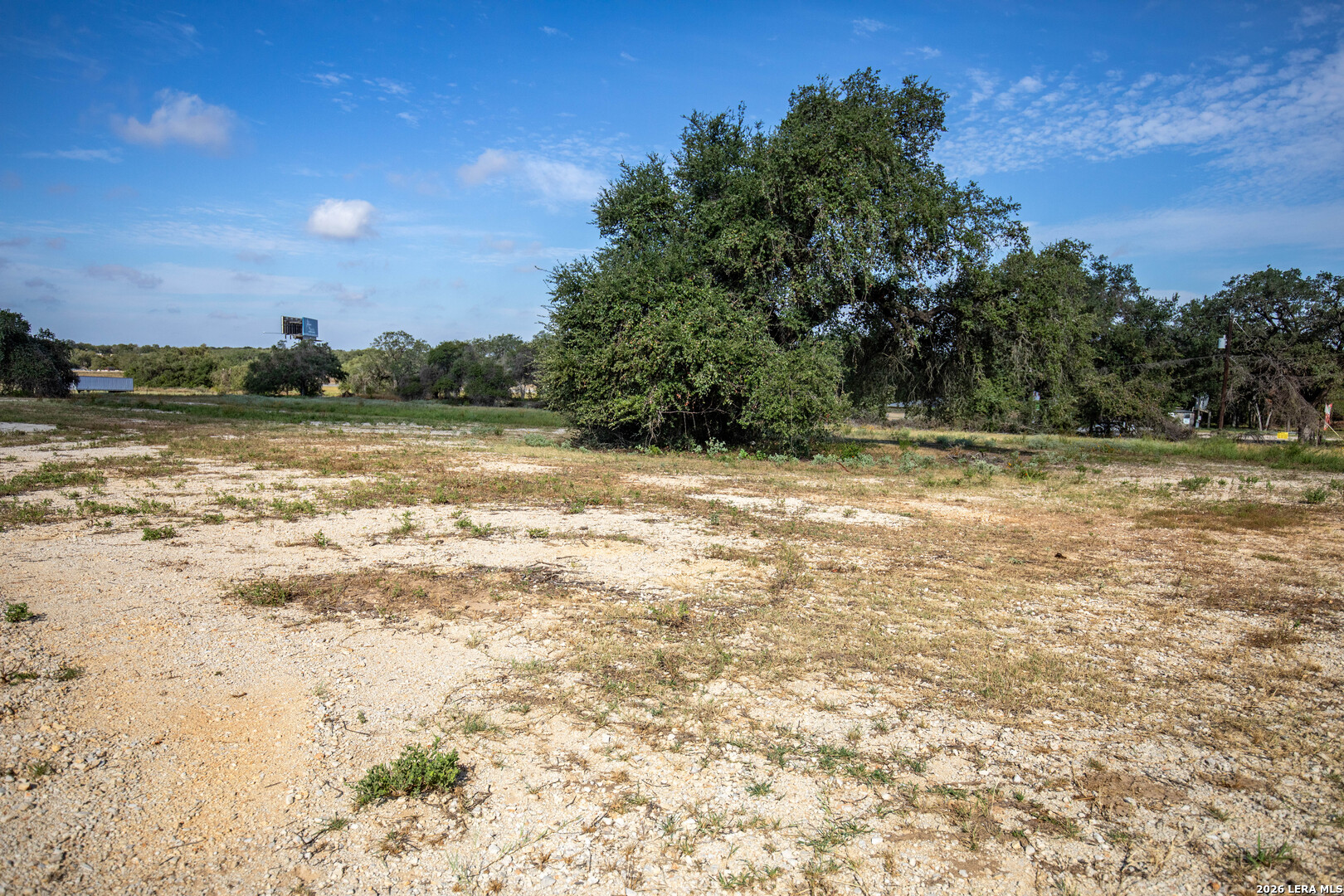 23383 Mathis Elmendorf TX 78112