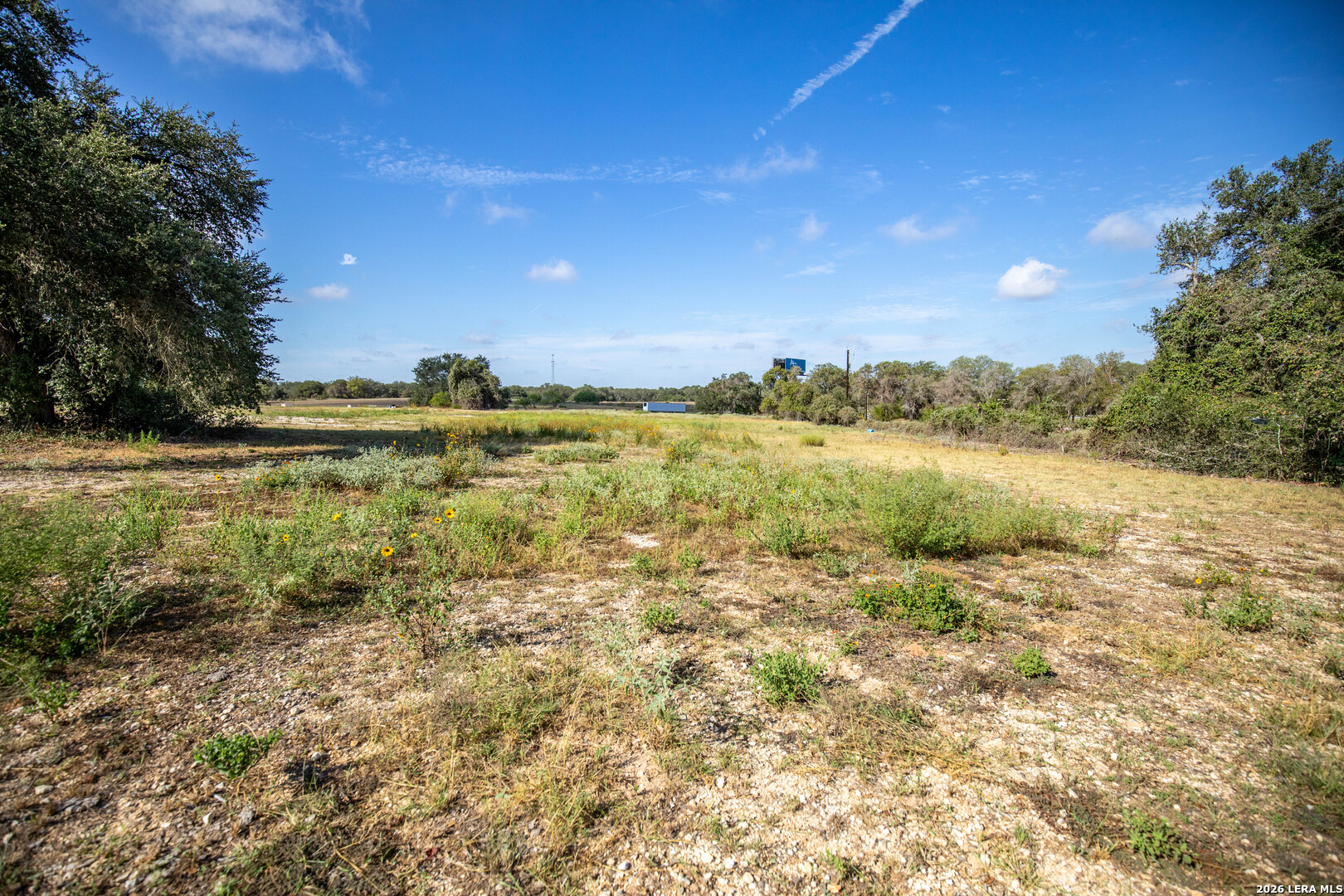 23383 Mathis Elmendorf TX 78112