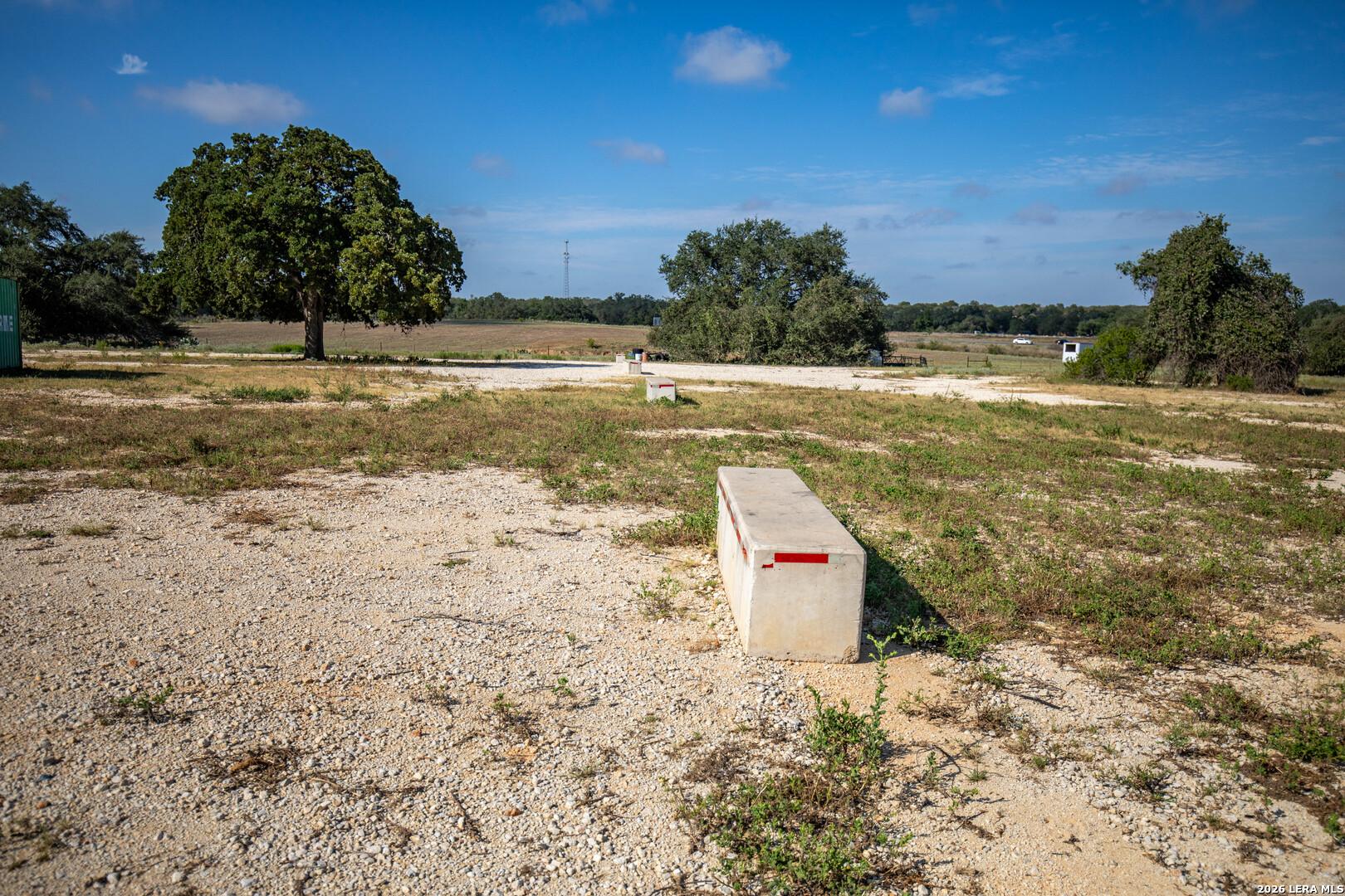 23383 Mathis Elmendorf TX 78112