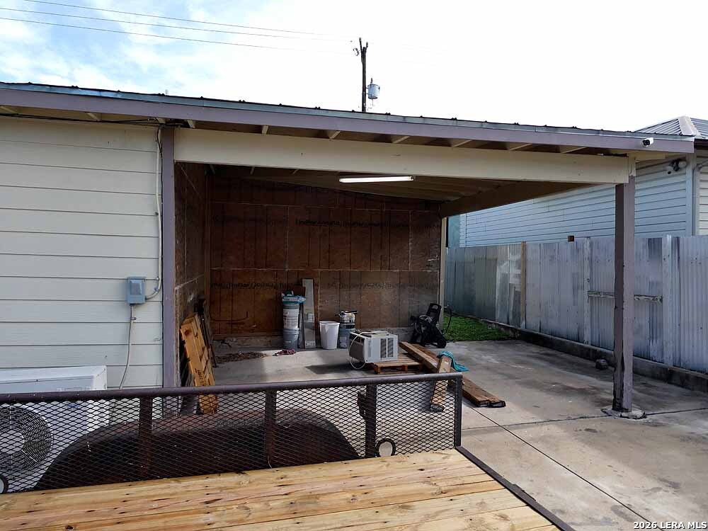738 W Hildebrand Avenue San Antonio TX 78212