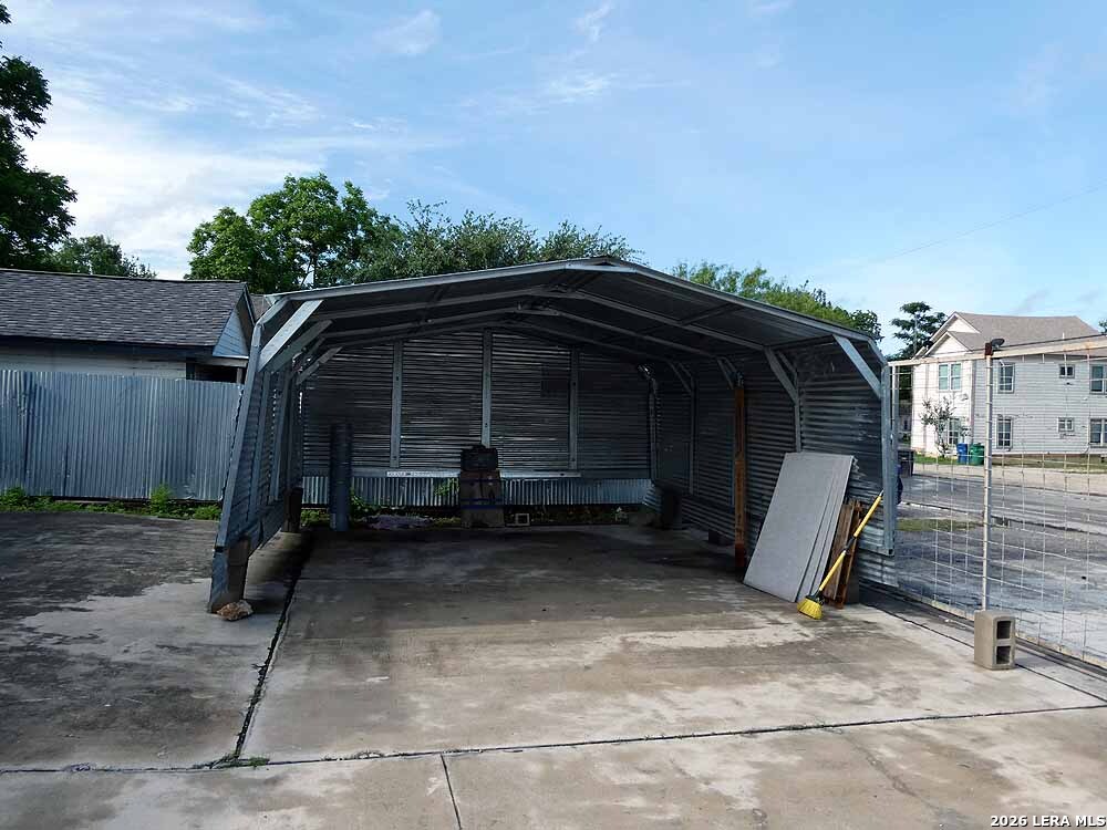 738 W Hildebrand Avenue San Antonio TX 78212