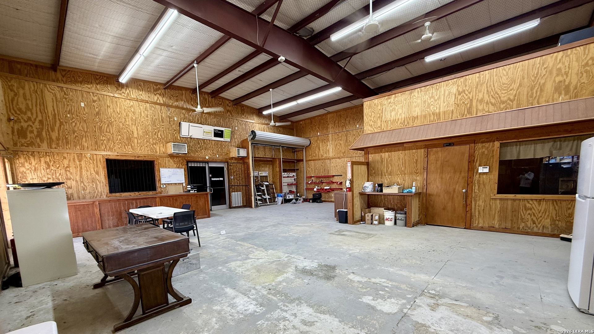 2677 S Us Highway 83 Carrizo Springs TX 78834