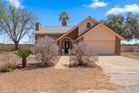 865 Interstate 35 #1 Pearsall TX 78061