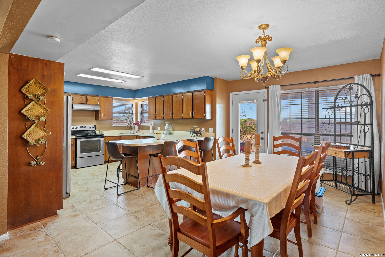 865 Interstate 35 #1 Pearsall TX 78061