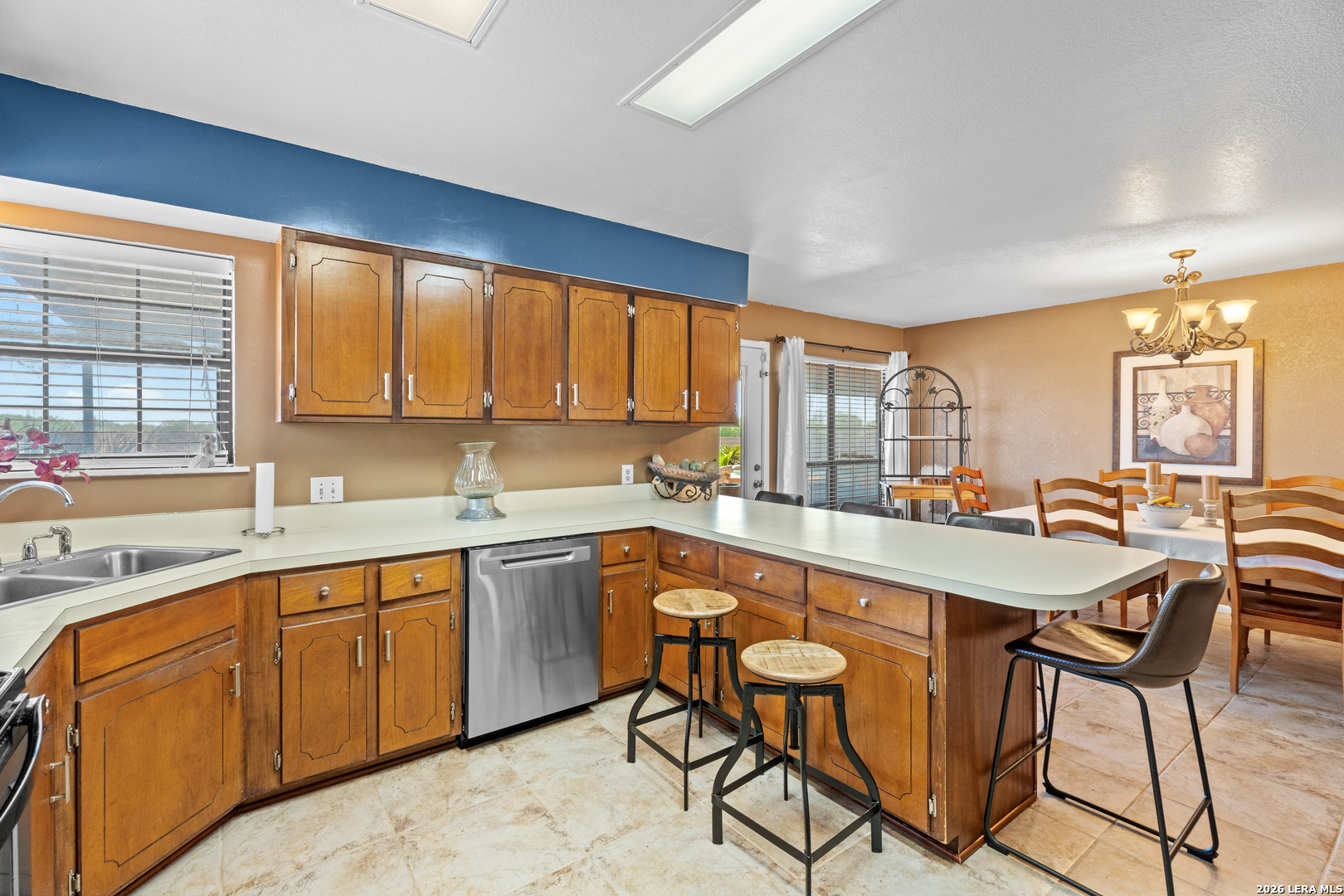 865 Interstate 35 #1 Pearsall TX 78061