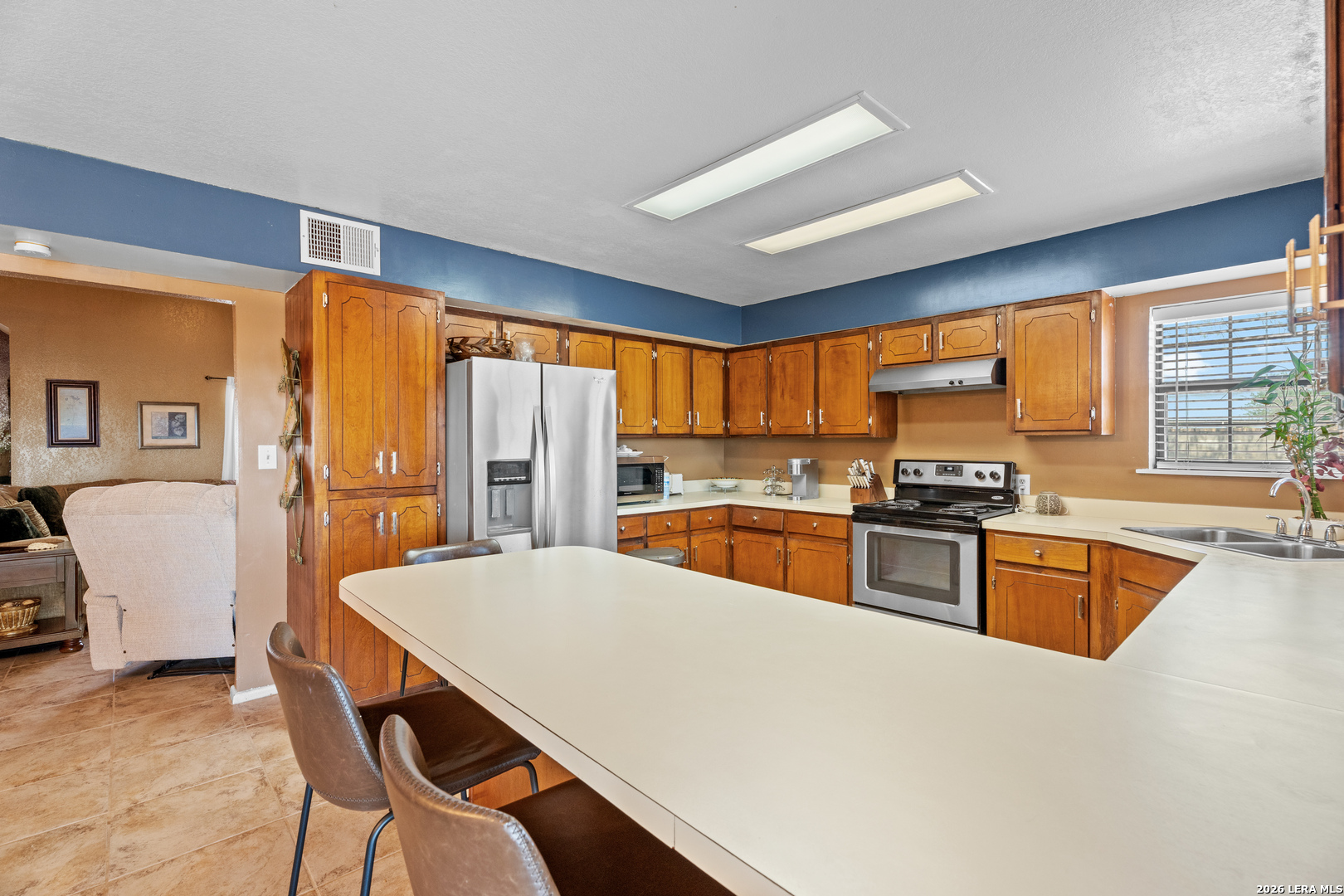 865 Interstate 35 #1 Pearsall TX 78061