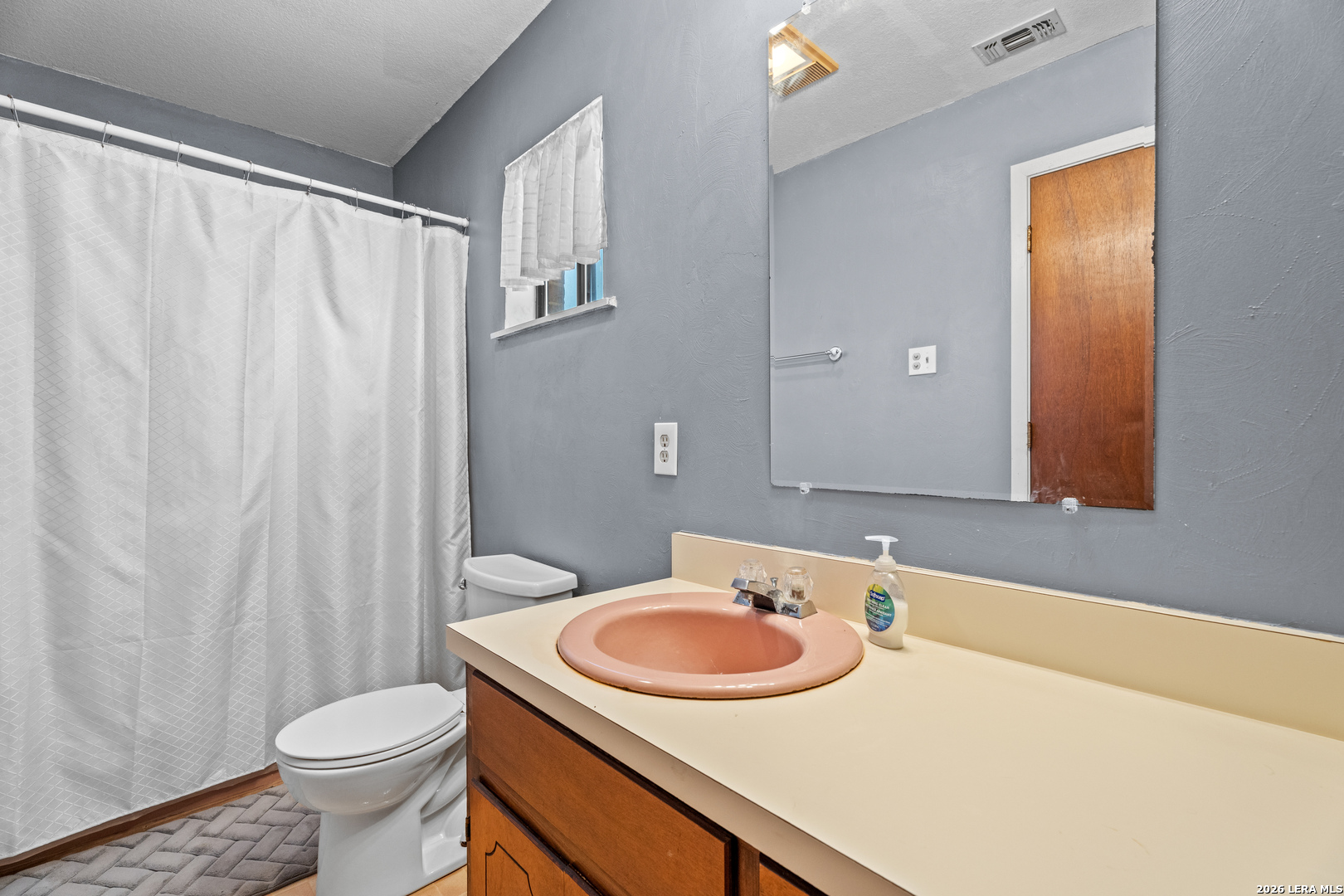 865 Interstate 35 #1 Pearsall TX 78061