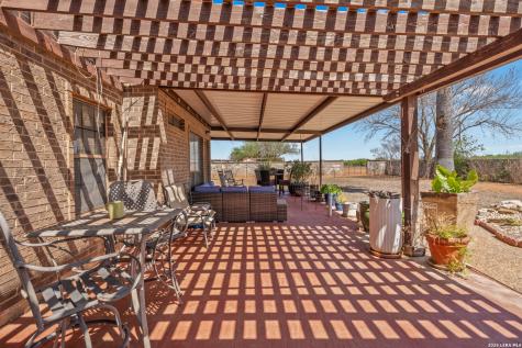 865 Interstate 35 #1 Pearsall TX 78061