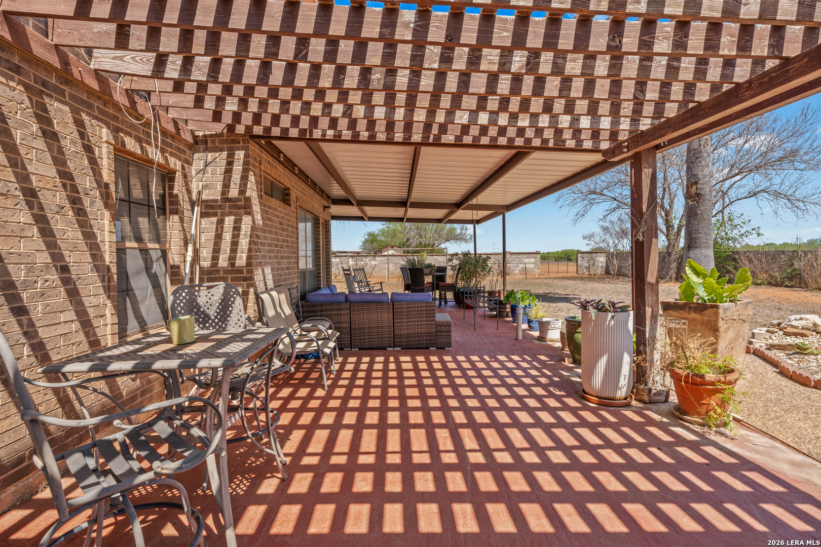 865 Interstate 35 #1 Pearsall TX 78061