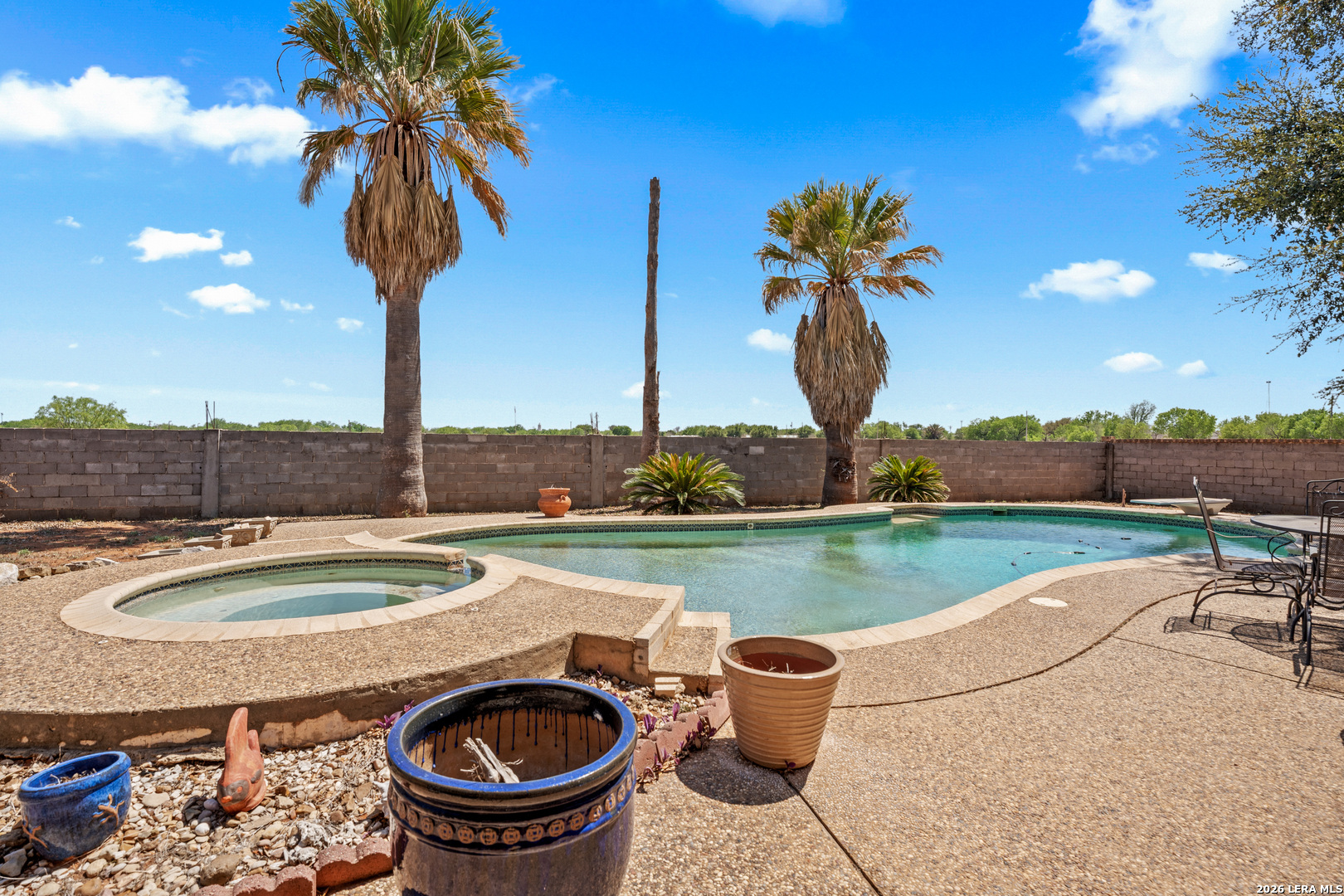 865 Interstate 35 #1 Pearsall TX 78061