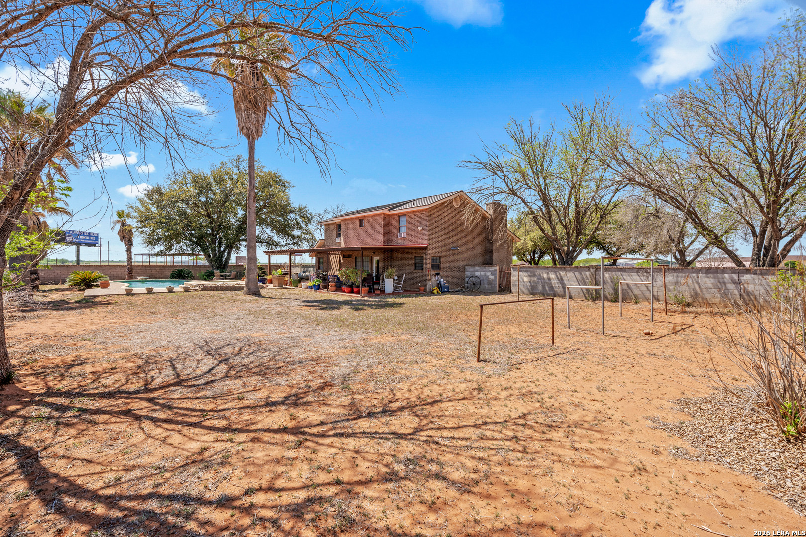 865 Interstate 35 #1 Pearsall TX 78061
