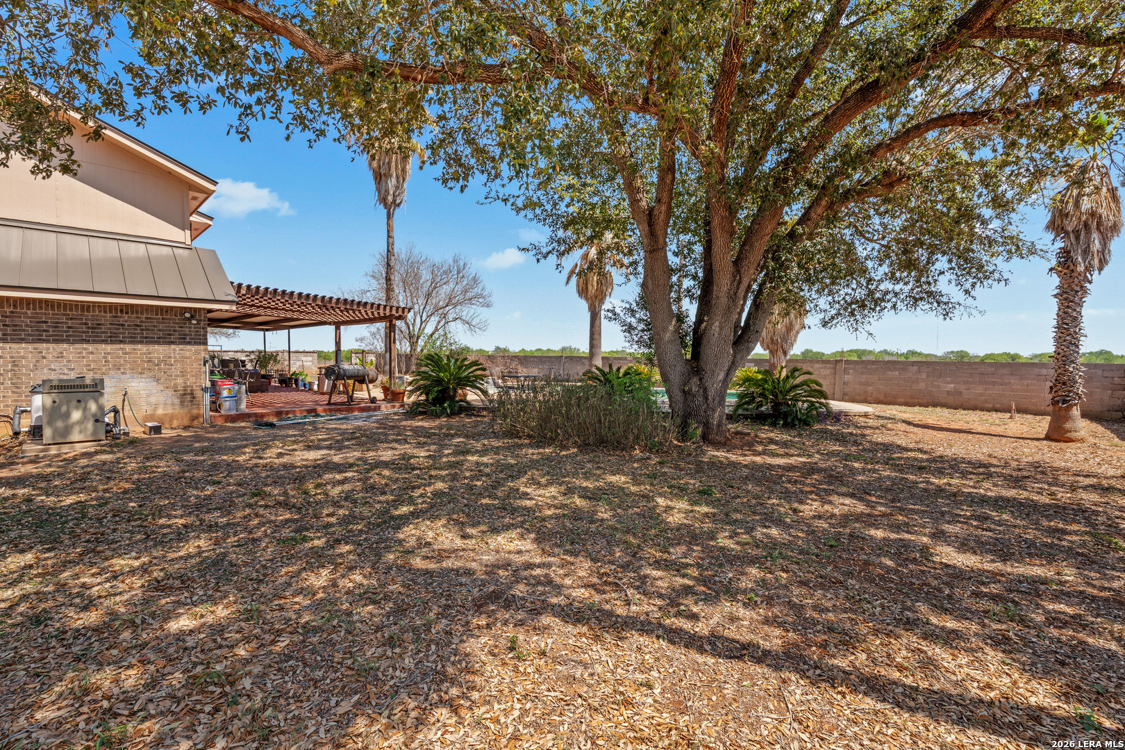 865 Interstate 35 #1 Pearsall TX 78061